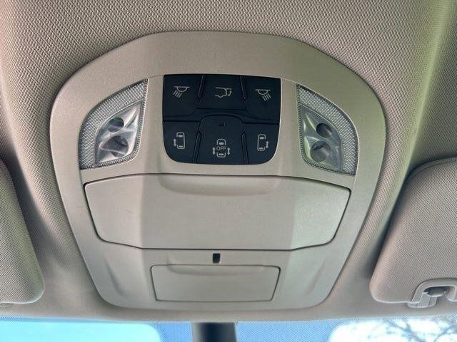 Chrysler Pacifica Touring L 2023