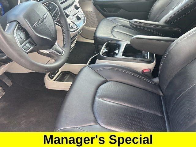 Chrysler Pacifica Touring L 2024