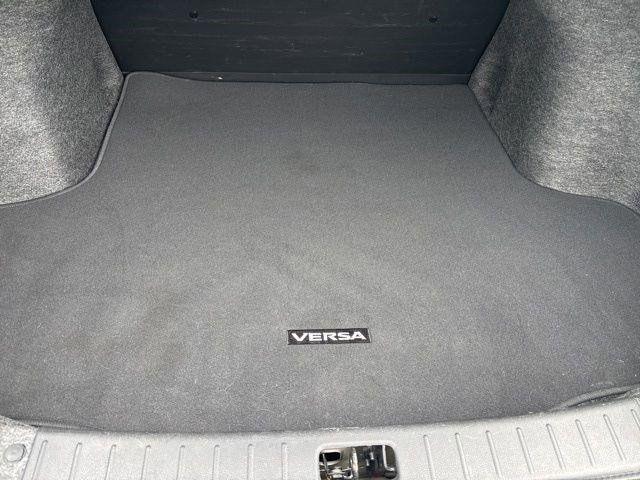 Nissan Versa 1.6 S Plus 2019