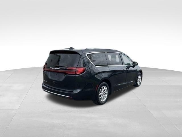 Chrysler Pacifica Touring-L 2021