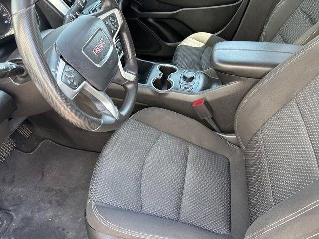 GMC Terrain SLE 2022