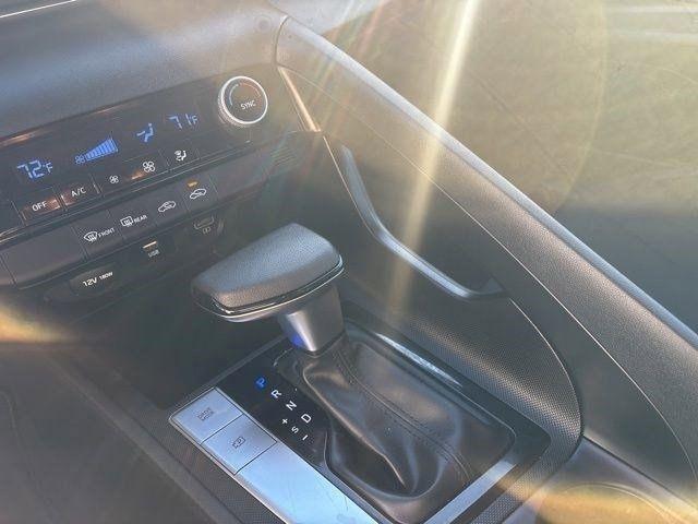 Hyundai Elantra SEL 2023