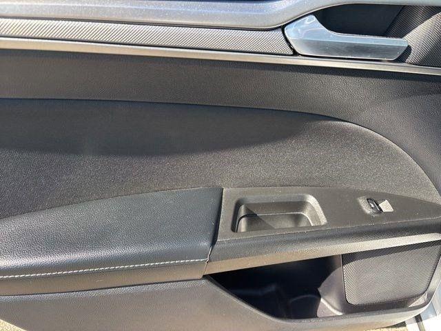Ford Fusion Hybrid SE 2019