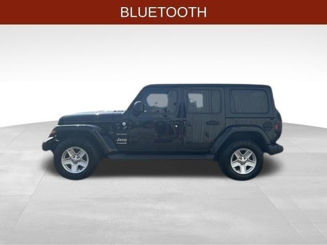 Jeep Wrangler Unlimited Sahara 2021