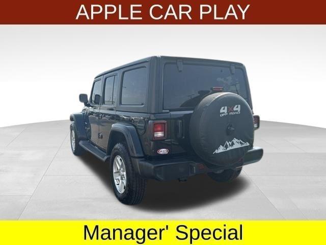 Jeep Wrangler Unlimited Sahara 4WD 2021