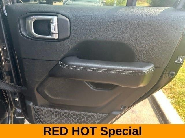 Jeep Wrangler Unlimited Sahara 4WD 2021