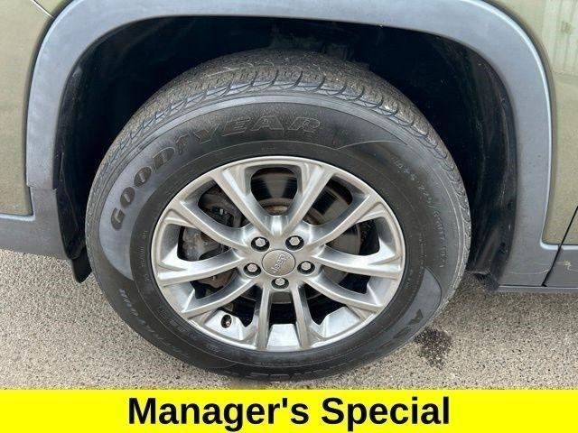 Jeep Cherokee Latitude Plus 4WD 2019
