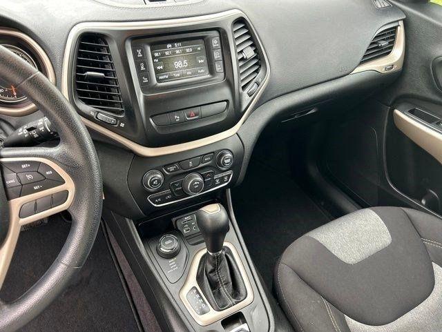 Jeep Cherokee Sport 4WD 2017