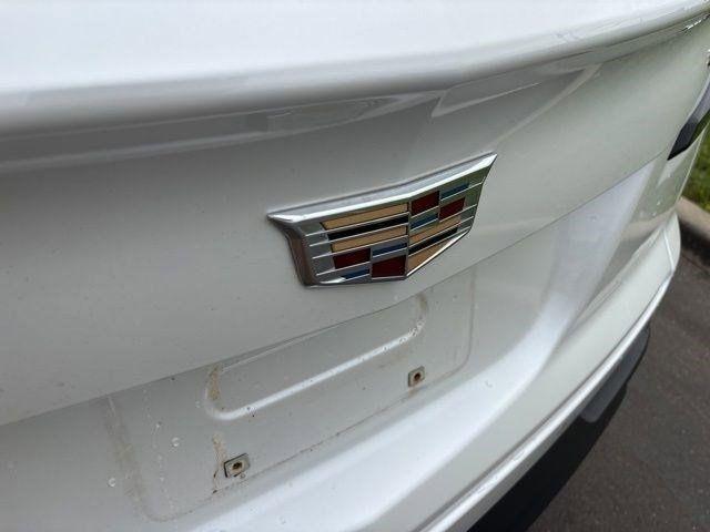 Cadillac XT4 Premium Luxury AWD 2021