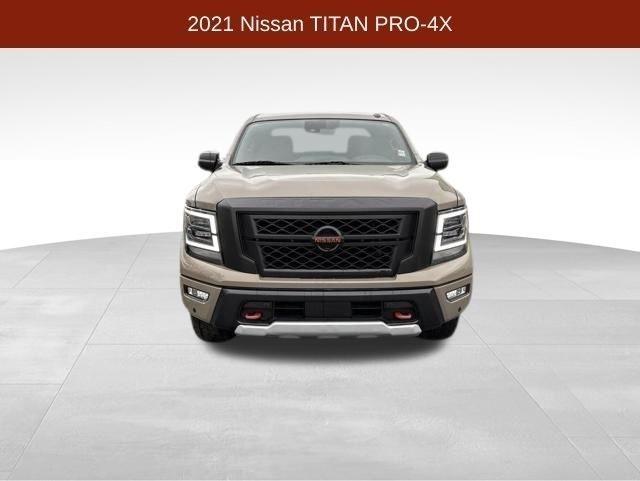 Nissan Titan PRO-4X Crew Cab 4WD 2021