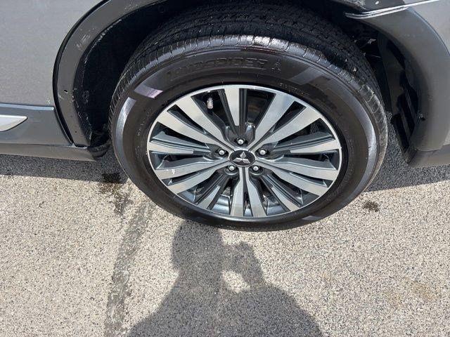 Mitsubishi Outlander SE 2WD 2020
