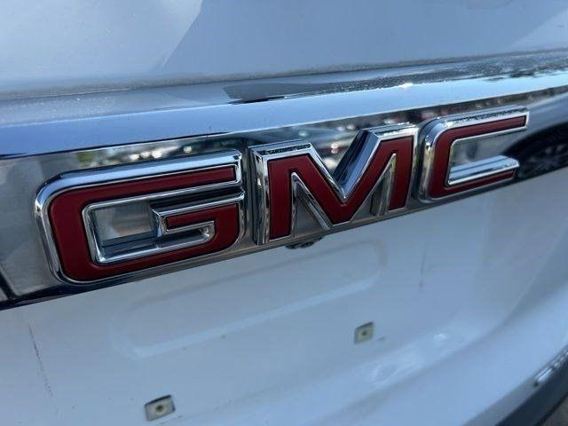 GMC Acadia SLT AWD 2022