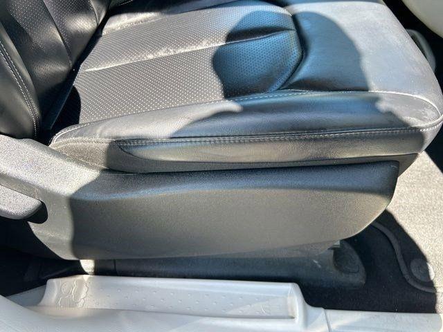 Chrysler Pacifica Hybrid Touring L 2023