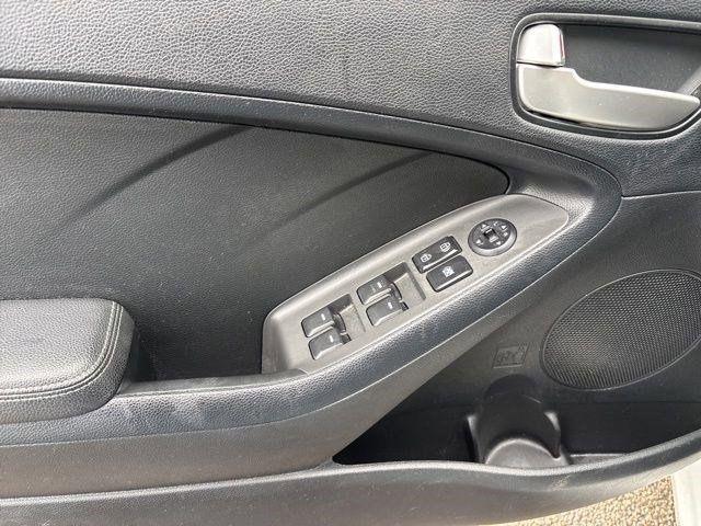 Kia Forte LX 6A 2017