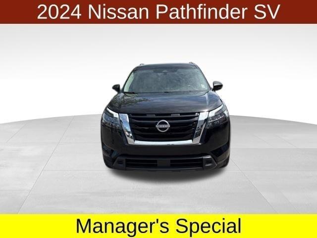 Nissan Pathfinder SV 4WD 2024