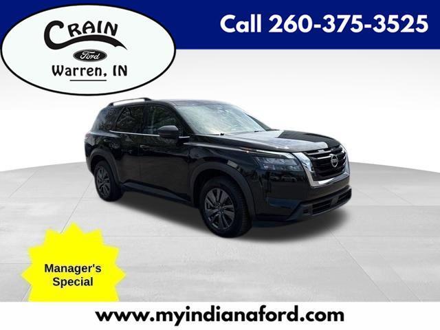 Nissan Pathfinder SV 4WD 2024