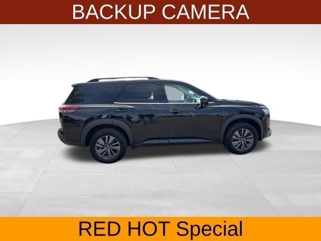 Nissan Pathfinder SV 4WD 2024