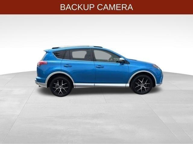 Toyota RAV4 SE 4WD 2016