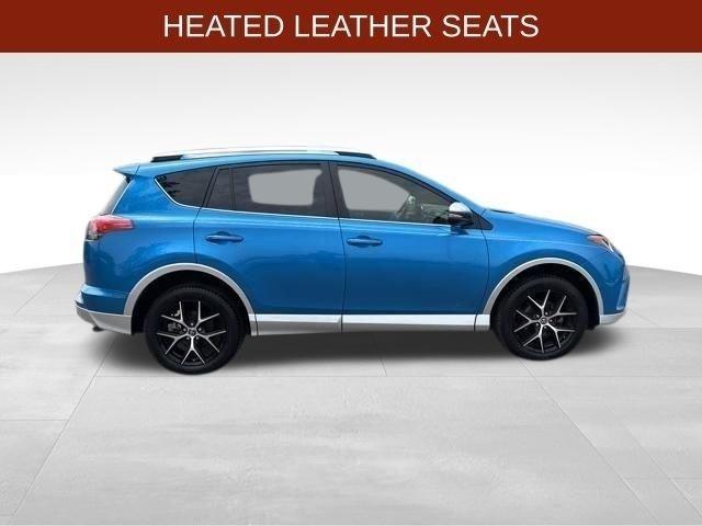 Toyota RAV4 SE 4WD 2016
