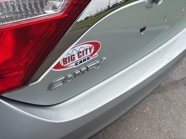 Toyota Camry SE 2017