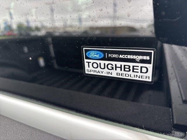 Ford F-150 XLT SuperCrew 4WD 2025
