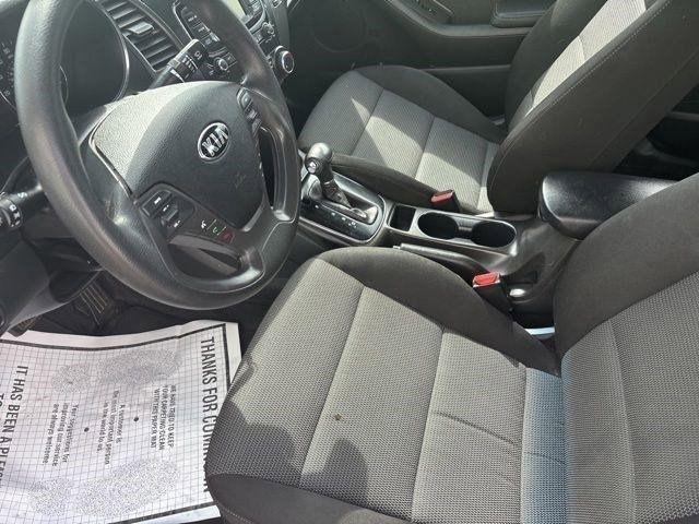 Kia Forte LX 6A 2017