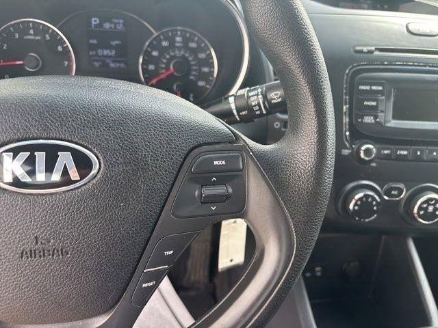 Kia Forte LX 6A 2017