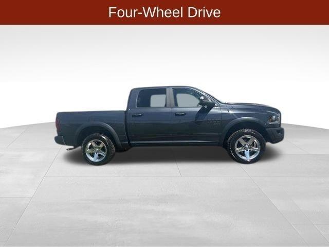 RAM 1500 Classic Tradesman Crew Cab SWB 4WD 2021