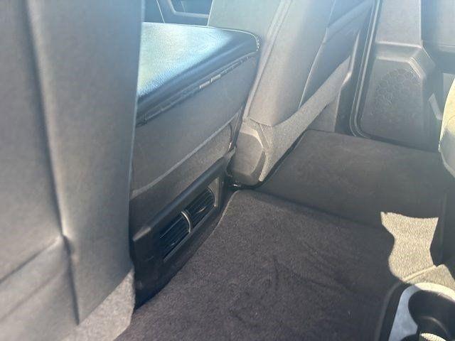 RAM 1500 Classic Tradesman Crew Cab SWB 4WD 2021