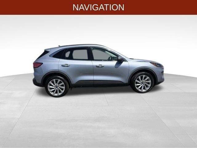 Ford Escape Titanium 4WD 2022