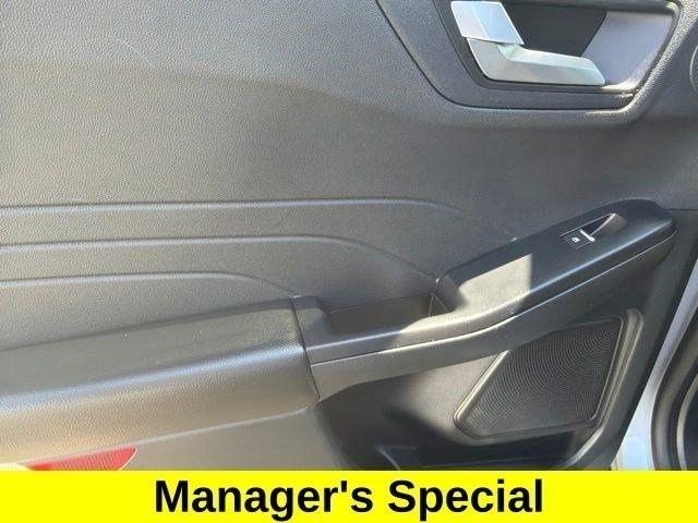 Ford Escape Titanium AWD 2022