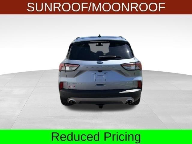 Ford Escape Titanium AWD 2022