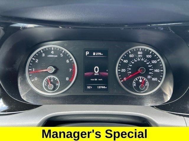 Kia K5 LXS 2024