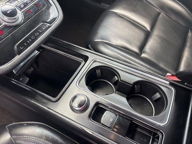 Lincoln Corsair Base AWD 2021