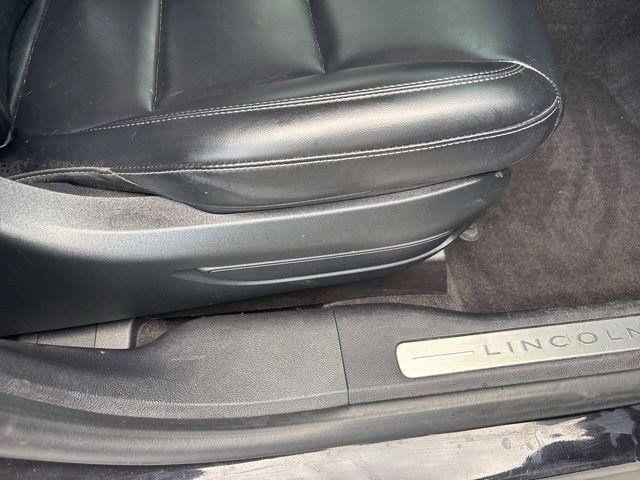 Lincoln Corsair Base AWD 2021