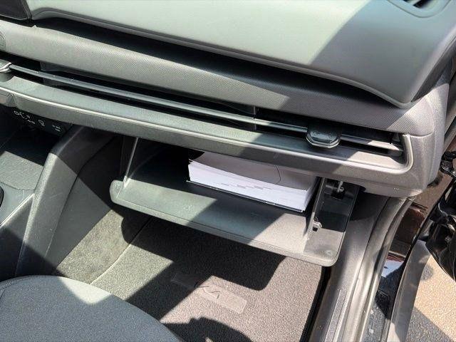 Kia K4 LX 2025