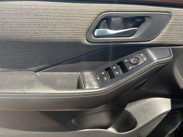 Nissan Rogue SV AWD 2021