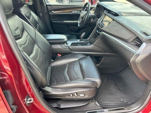 Cadillac XT5 Platinum AWD 2017