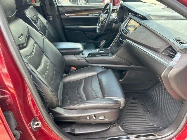 Cadillac XT5 Platinum AWD 2017