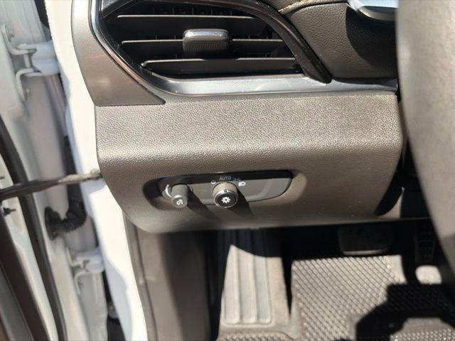 Chevrolet Traverse LS FWD 2021