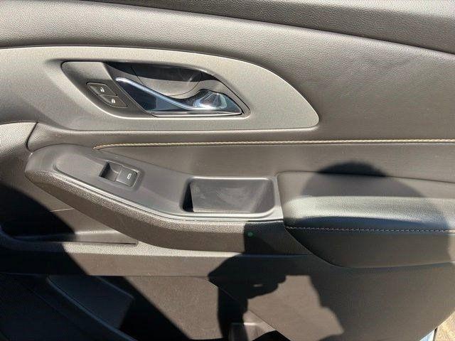 Chevrolet Traverse LS FWD 2021