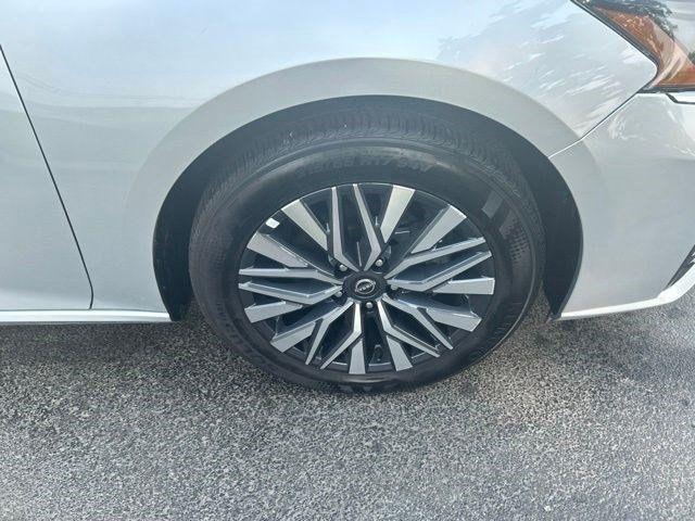 Nissan Altima 2.5 SV 2025