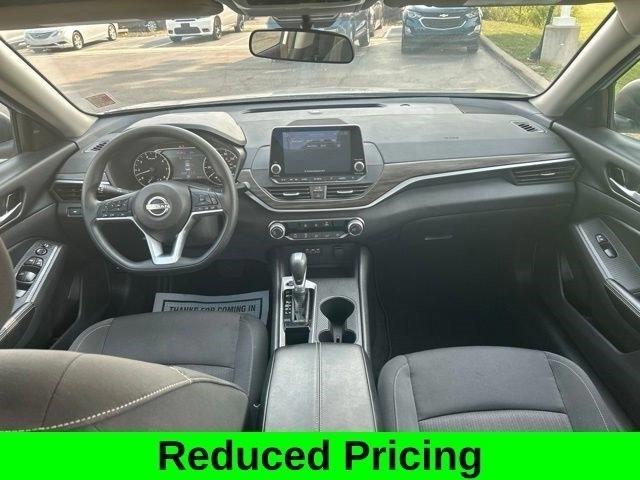 Nissan Altima 2.5 SV 2025