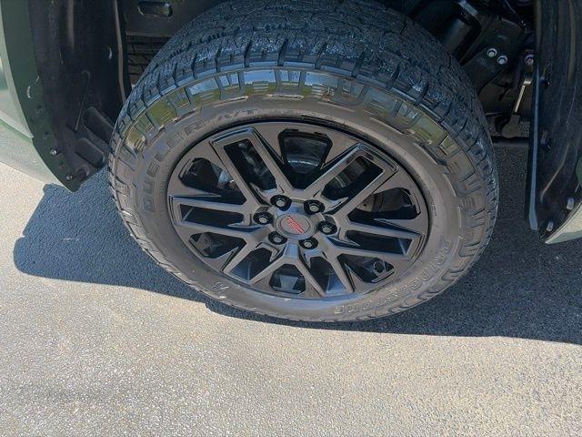 Toyota Tundra SR5 CrewMax 4WD 2023