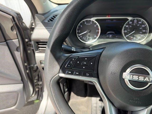 Nissan Sentra SV 2025