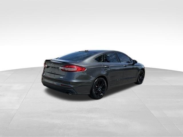 Ford Fusion SE 2020