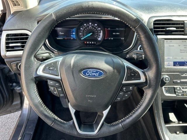 Ford Fusion SE 2020