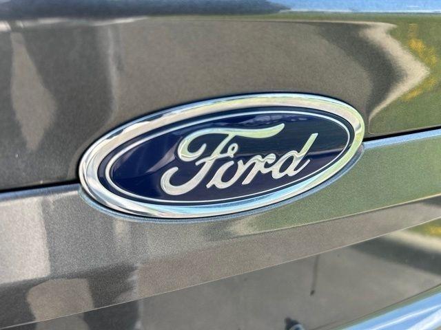 Ford Fusion SE 2020