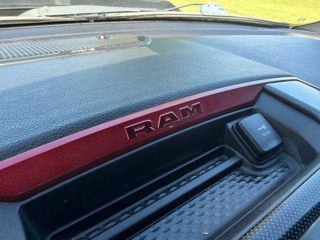 RAM 1500 Rebel Crew Cab SB 4WD 2019