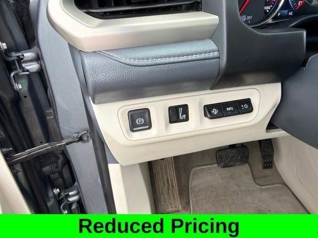 GMC Acadia Denali AWD 2021